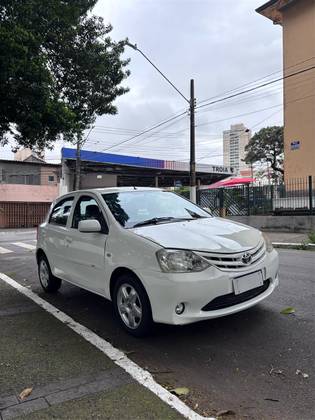 TOYOTA ETIOS 1.3 X 16V FLEX 4P MANUAL